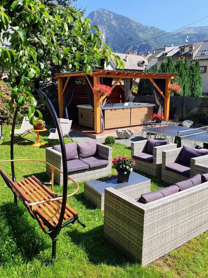 Le Cosy Lodge Departs Ski Alpe D'Huez 2 Alpes La Grave Et Col D'Ornon Detente Jacuzzi Piscine Sauna Bar Billard Le Bourg-dʼOisans Buitenkant foto